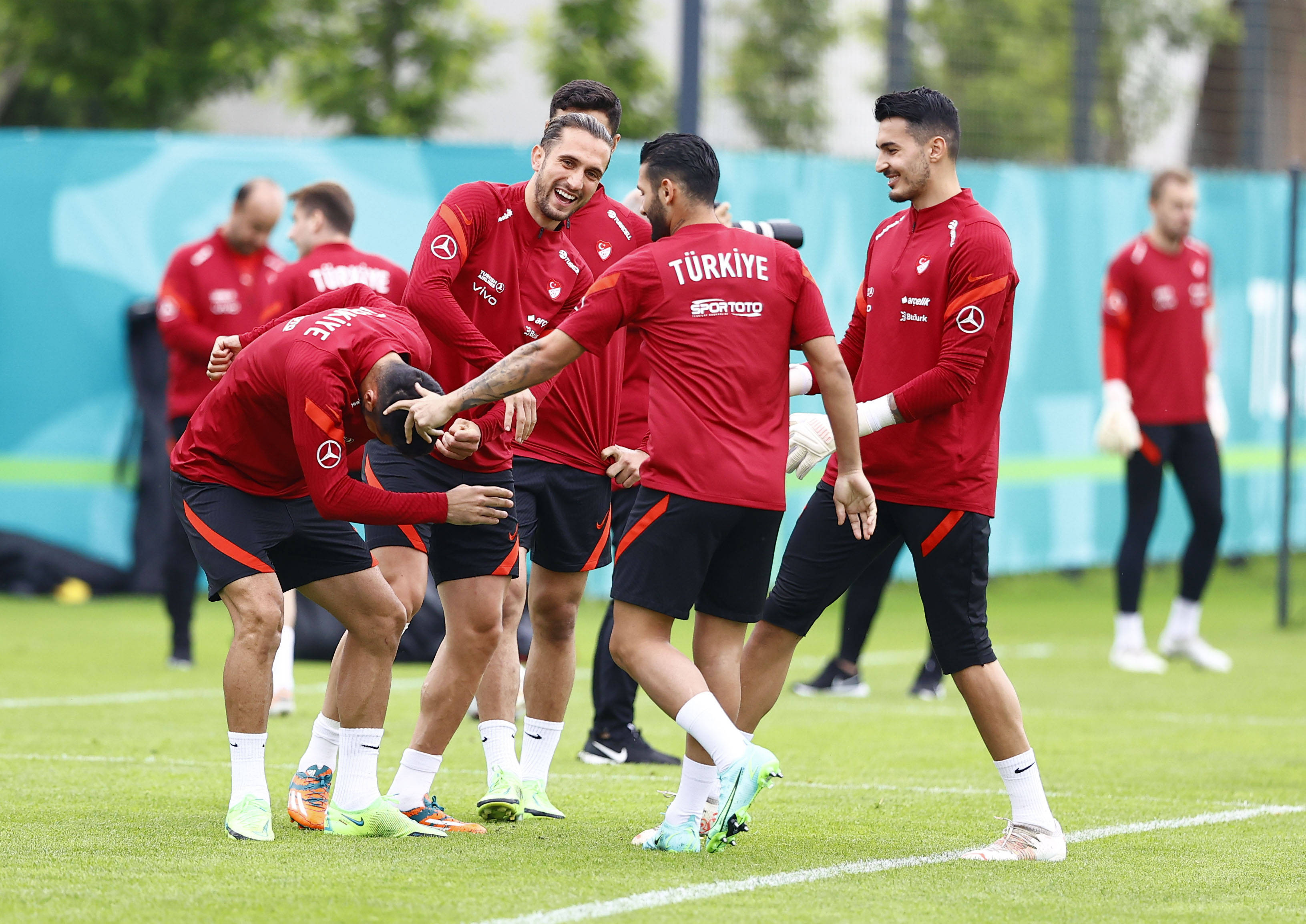 开云体育app-欧洲国家队备战欧锦赛，教练团队积极备战的简单介绍