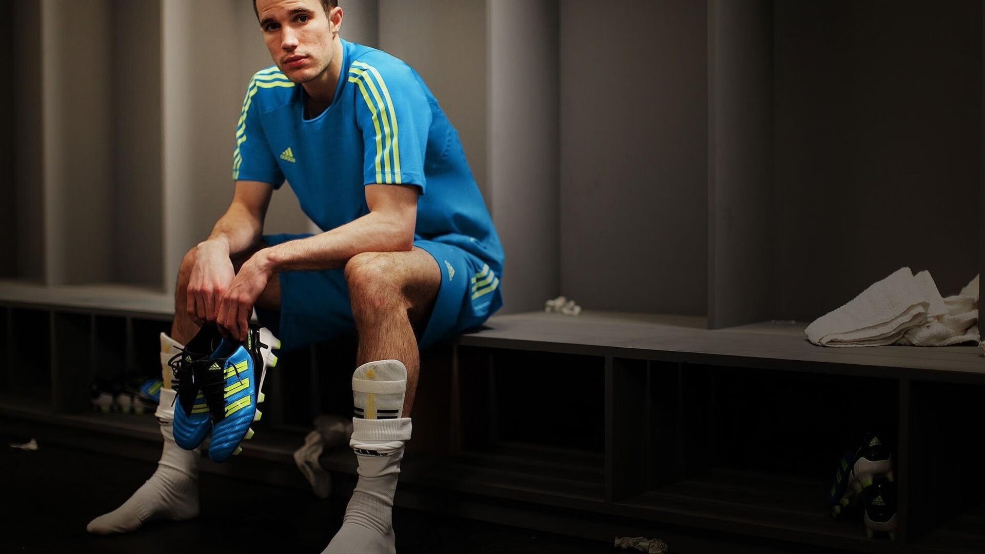 孤勇者与铁幕,2026世界杯H组,一场被塔雷米撕裂的唯一对决